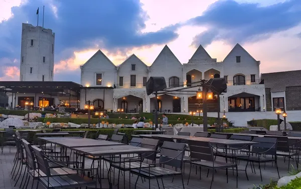 มิดวินเทอร์ เขาใหญ่ (Midwinter Khao Yai)
